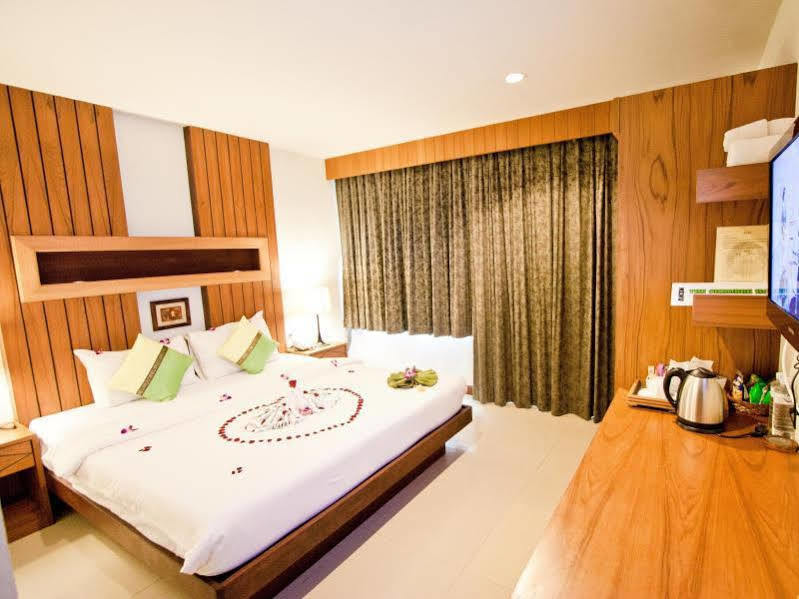 The Chambre Patong Exterior photo