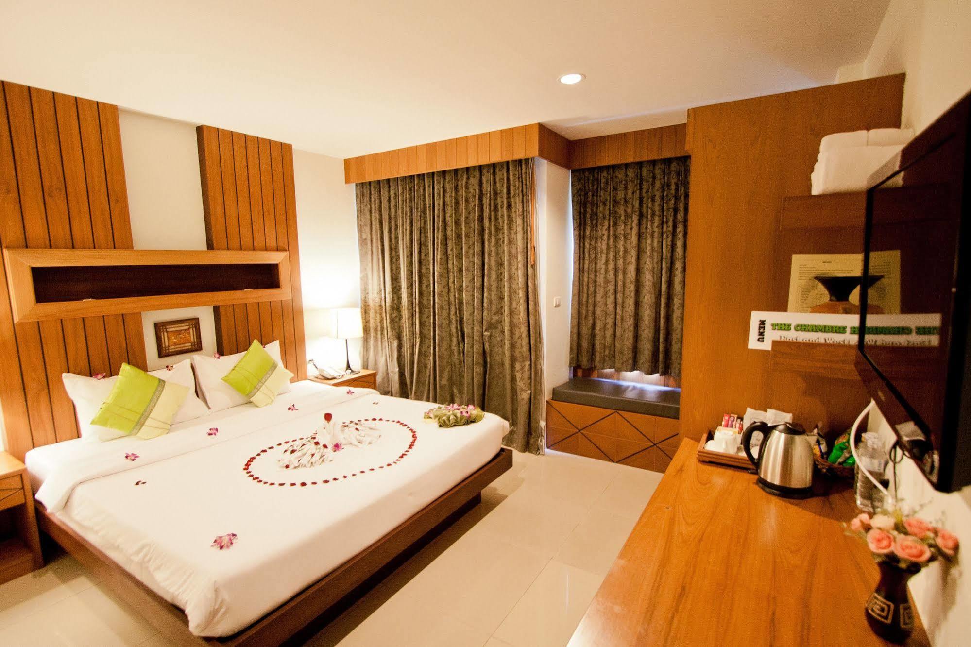 The Chambre Patong Exterior photo